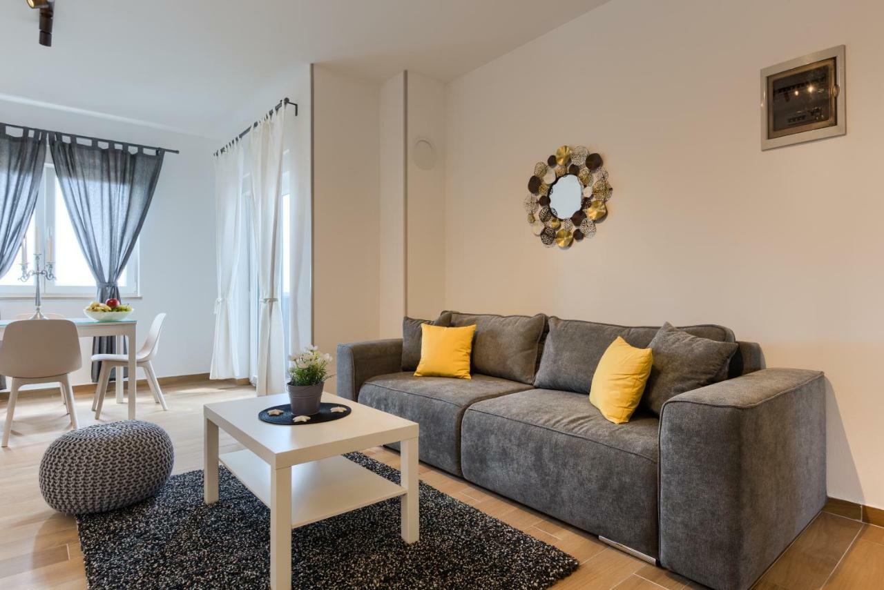 Apartments Dream In Arena 1 Pula Center Free Parking Extérieur photo